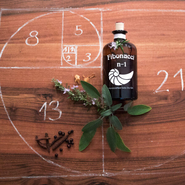 Fibonacci n-1: Handcrafted Swiss Dry Gin - Image 8