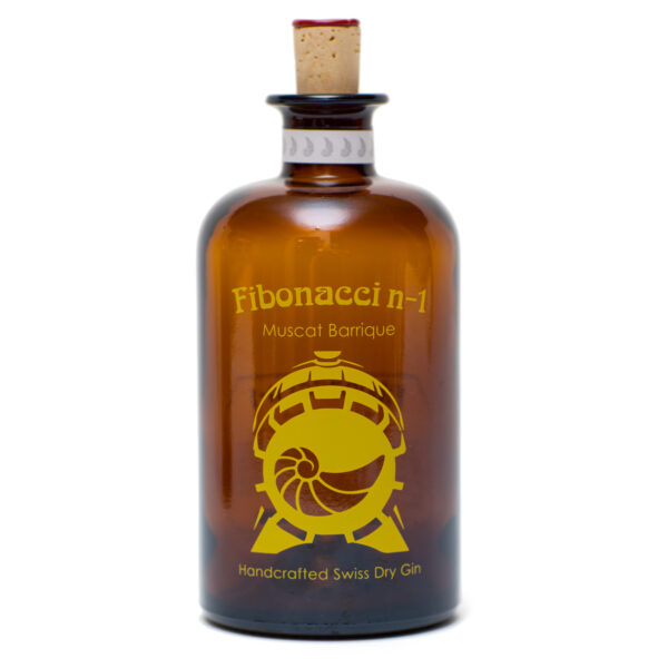 Fibonacci n-1 Muscat Barrique: Handcrafted Swiss Dry Gin