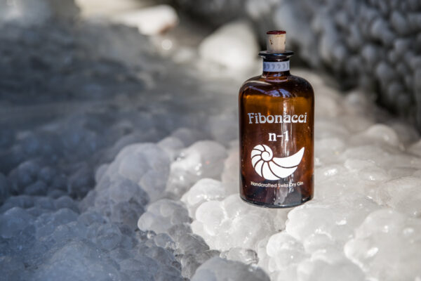 Fibonacci n-1: Handcrafted Swiss Dry Gin - Image 5